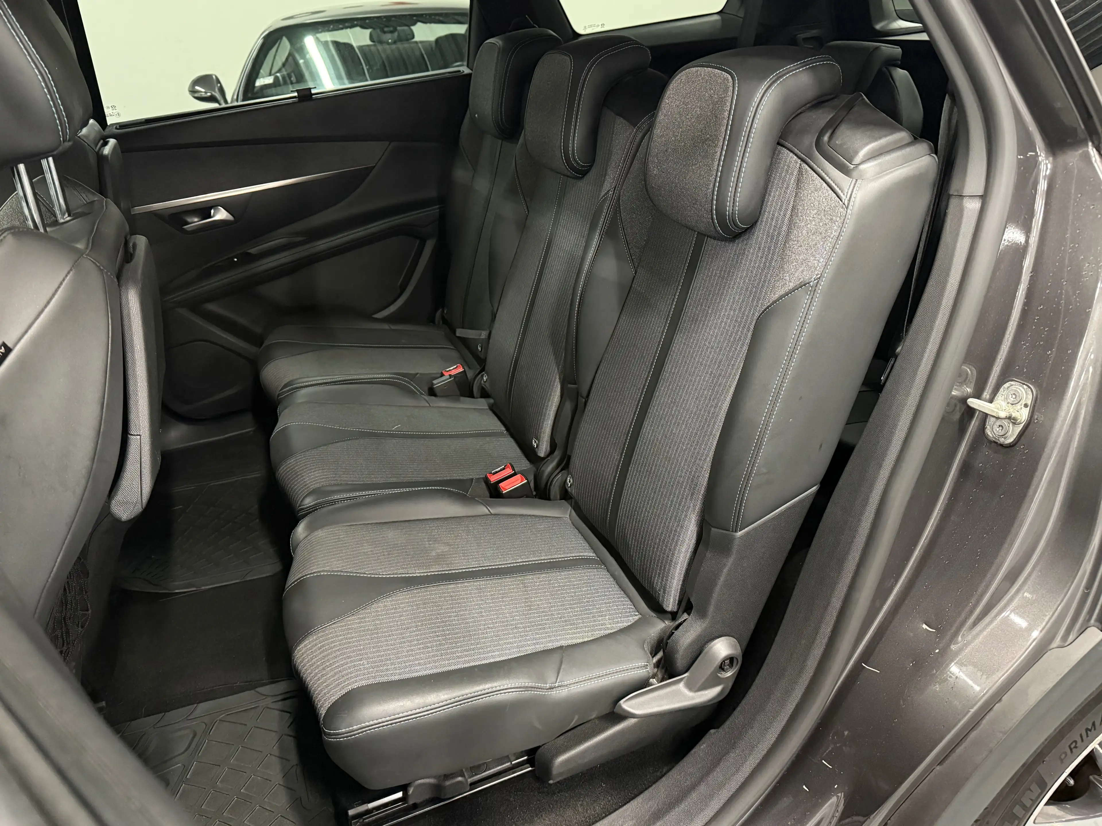 Peugeot 5008 1.5 BlueHDi 2021 FACE-LIFT 7 zitplaatsen Automaat! — photo 12