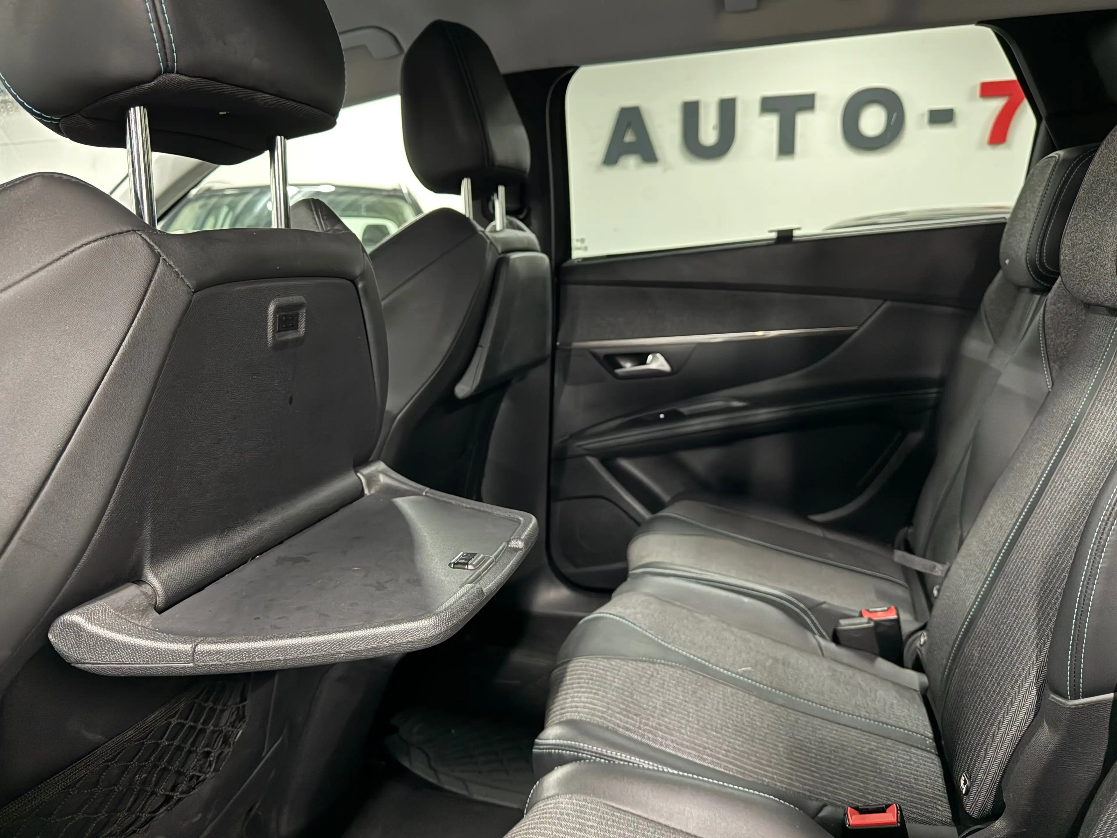 Peugeot 5008 1.5 BlueHDi 2021 FACE-LIFT 7 zitplaatsen Automaat! — photo 10