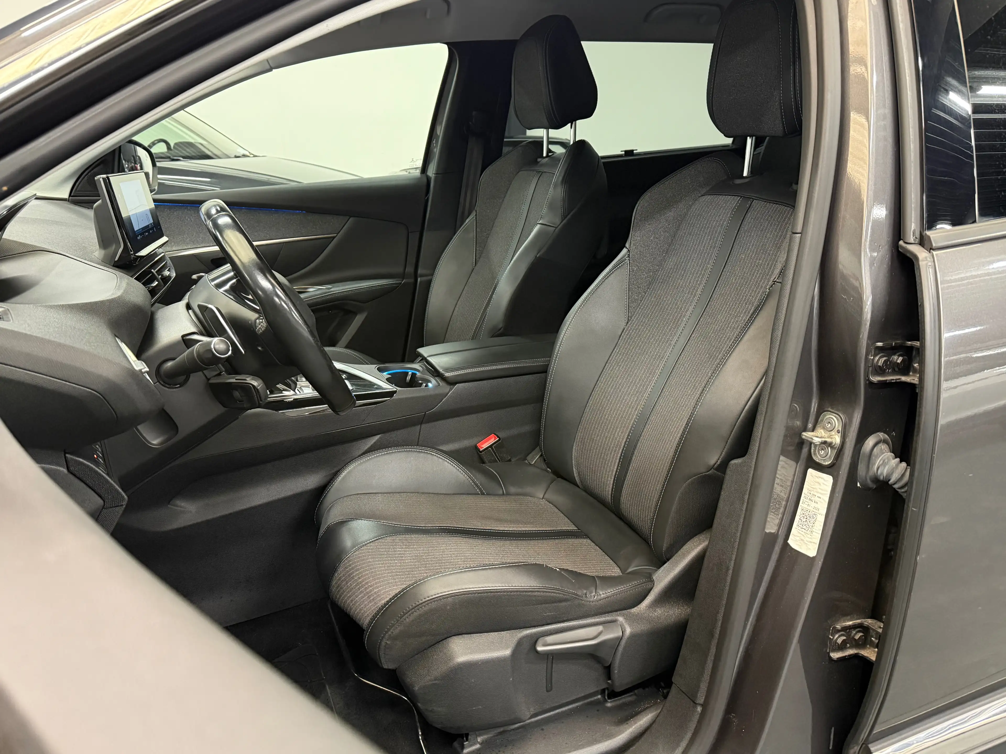 Peugeot 5008 1.5 BlueHDi 2021 FACE-LIFT 7 zitplaatsen Automaat! — photo 9