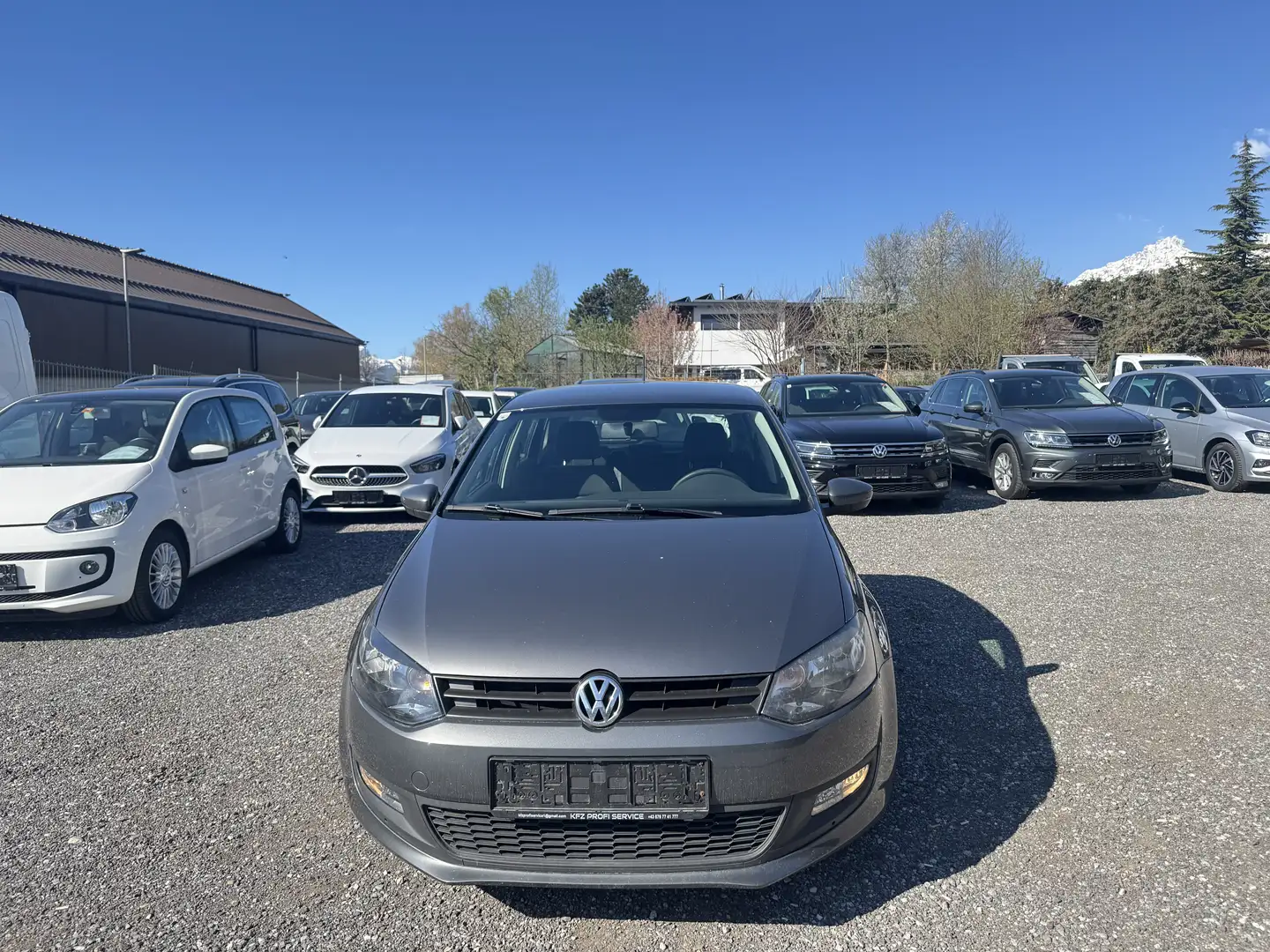 Volkswagen Polo Trendline Grau - 2