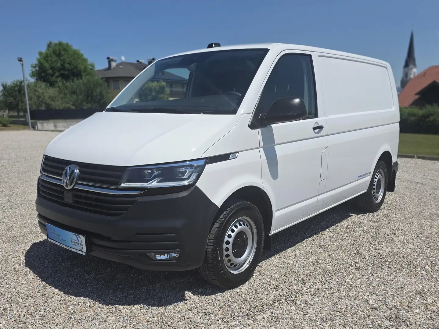 Volkswagen T6.1 Transporter 4MOTION mit Top Ausstattung Weiß - 1