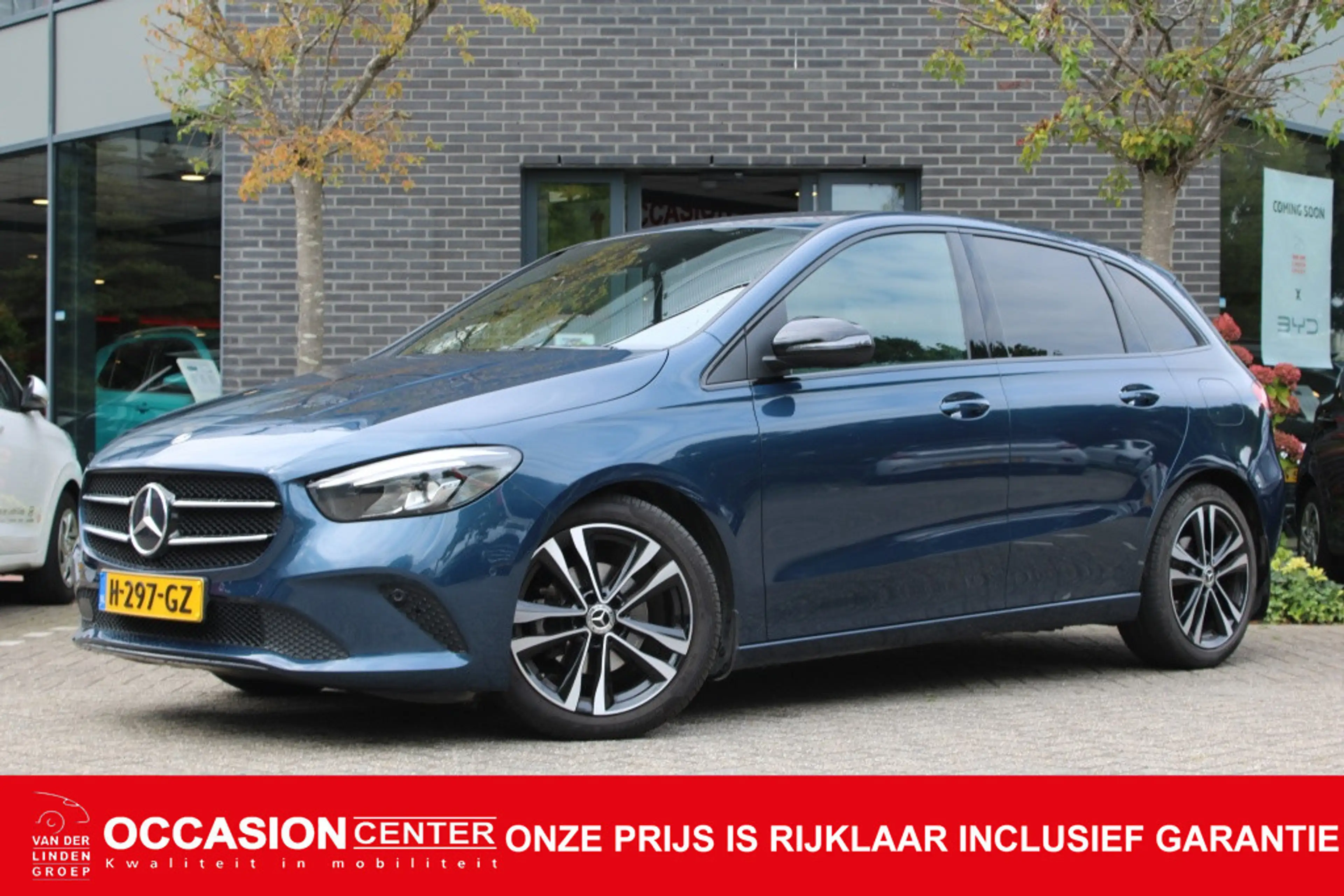Mercedes-Benz B 180 Launch Edition Led/Navi/Cam/Pdc 2x/18" "RIJKLAARPR