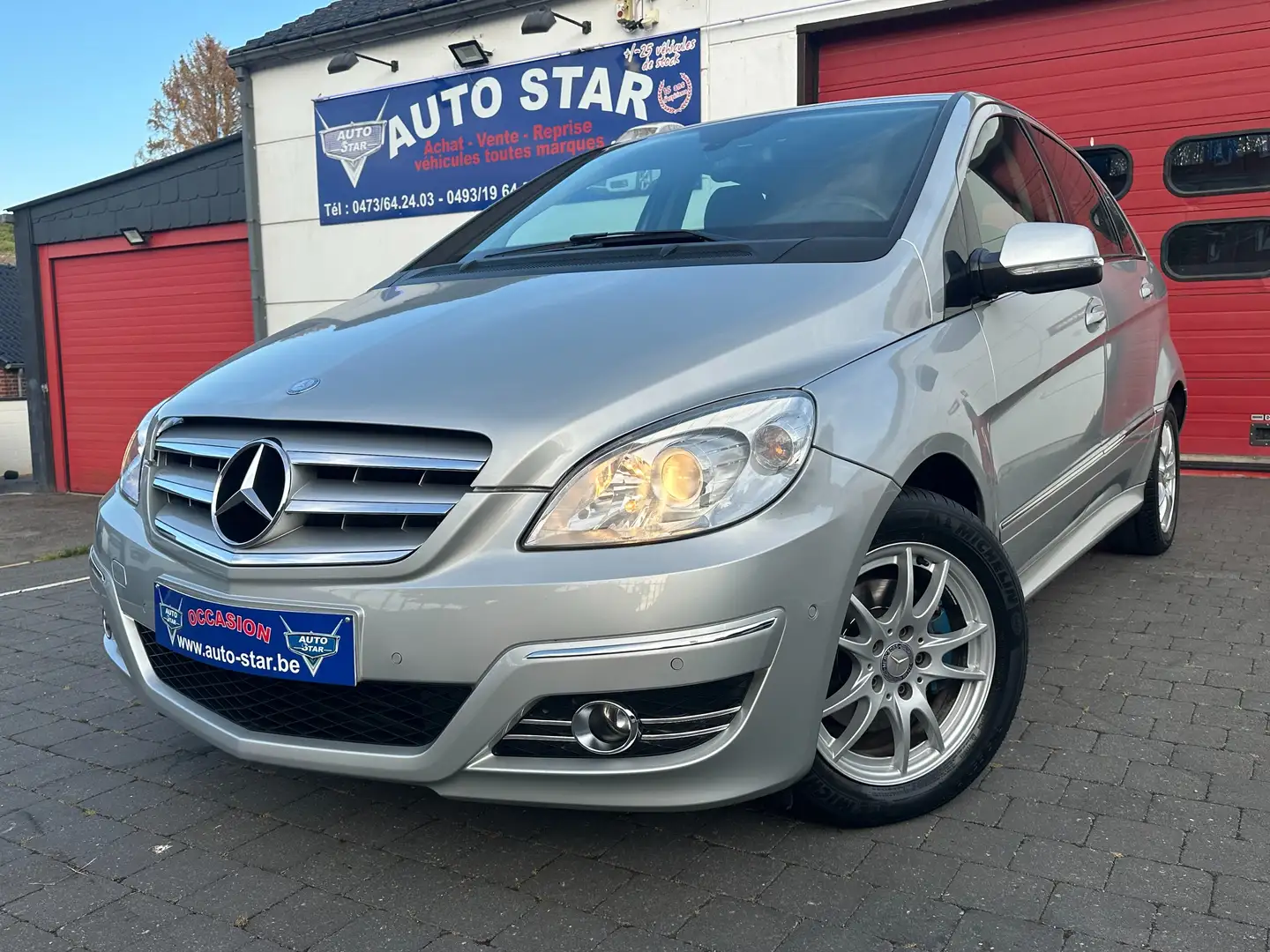 Mercedes-Benz B 180 CDI GPS BOITE AUTOMATIQUE JANTES AIRCO Gris - 1
