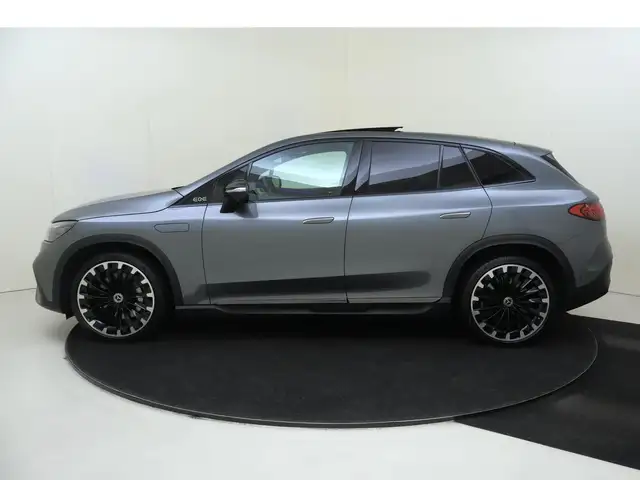 Mercedes-Benz Eqe view 8