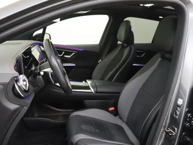 Mercedes-Benz Eqe view 11