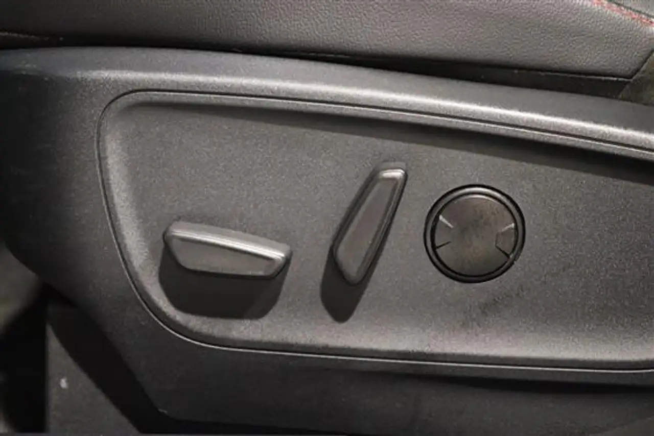 Ford Kuga 2.5 ecoboost fwd graphite tech edition phev st line, миниатюра 25