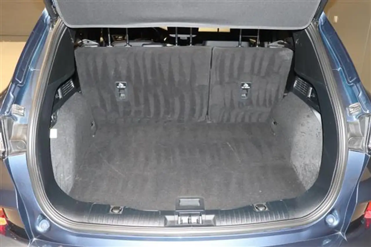 Ford Kuga 2.5 ecoboost fwd graphite tech edition phev st line, миниатюра 6