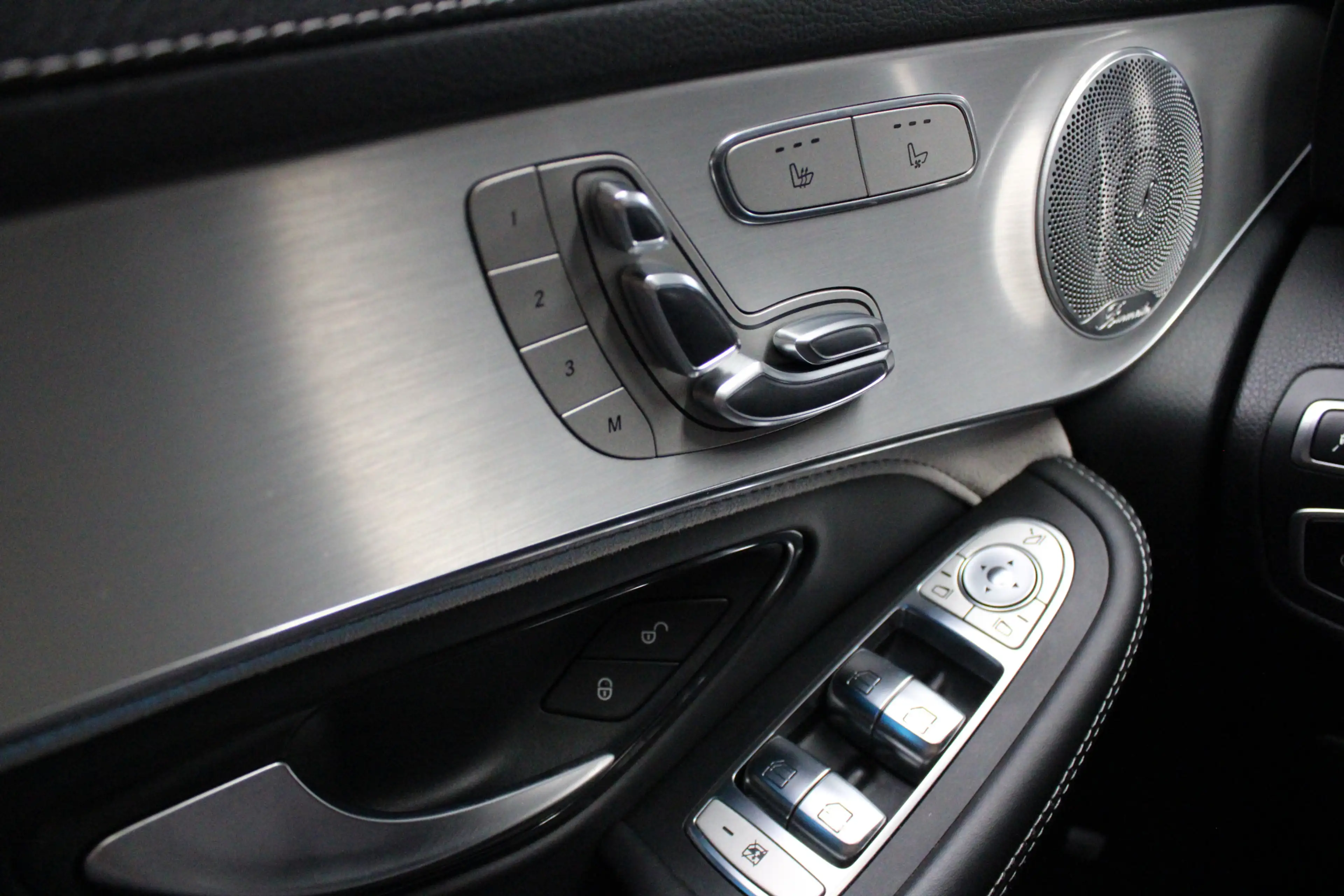 Mercedes-Benz GLC 63 AMG Coupé S 4MATIC+ Edition 1 - Keramische schijven - — photo 30