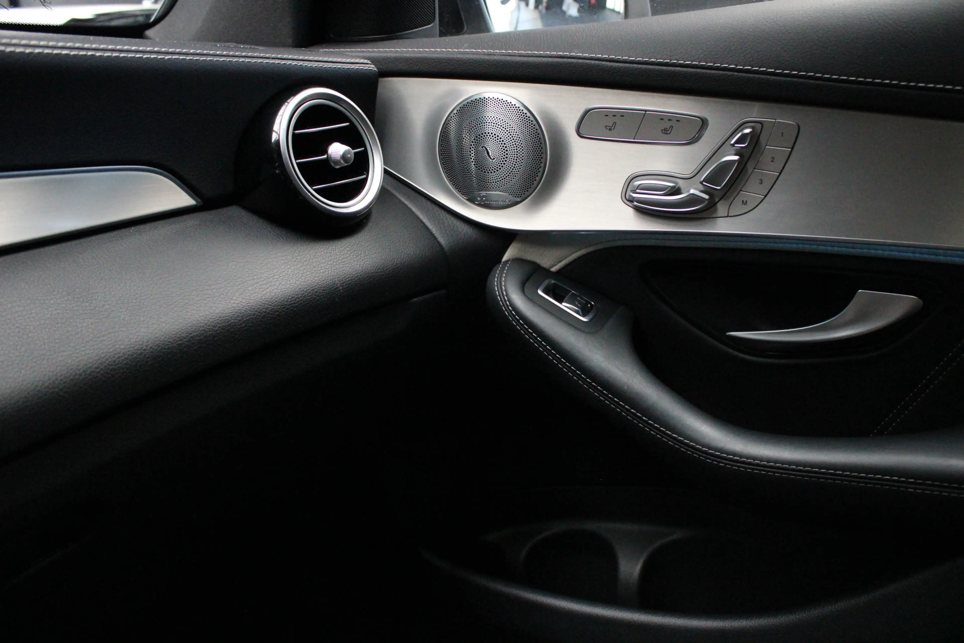Mercedes-Benz GLC 63 AMG Coupé S 4MATIC+ Edition 1 - Keramische schijven - — photo 33