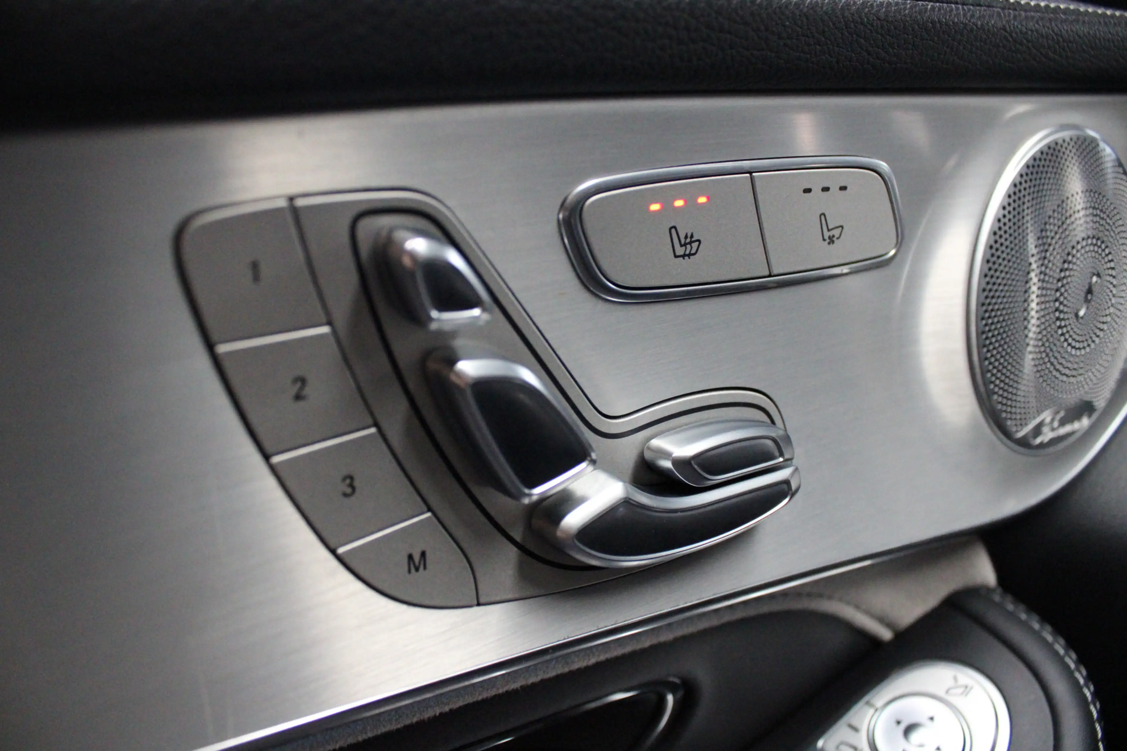 Mercedes-Benz GLC 63 AMG Coupé S 4MATIC+ Edition 1 - Keramische schijven - — photo 31