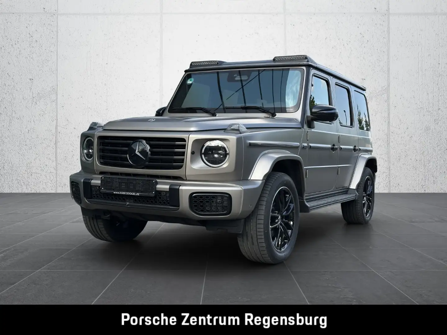 Mercedes-Benz G 450 d AMG Line Brabus AMG 360° Šedá - 2