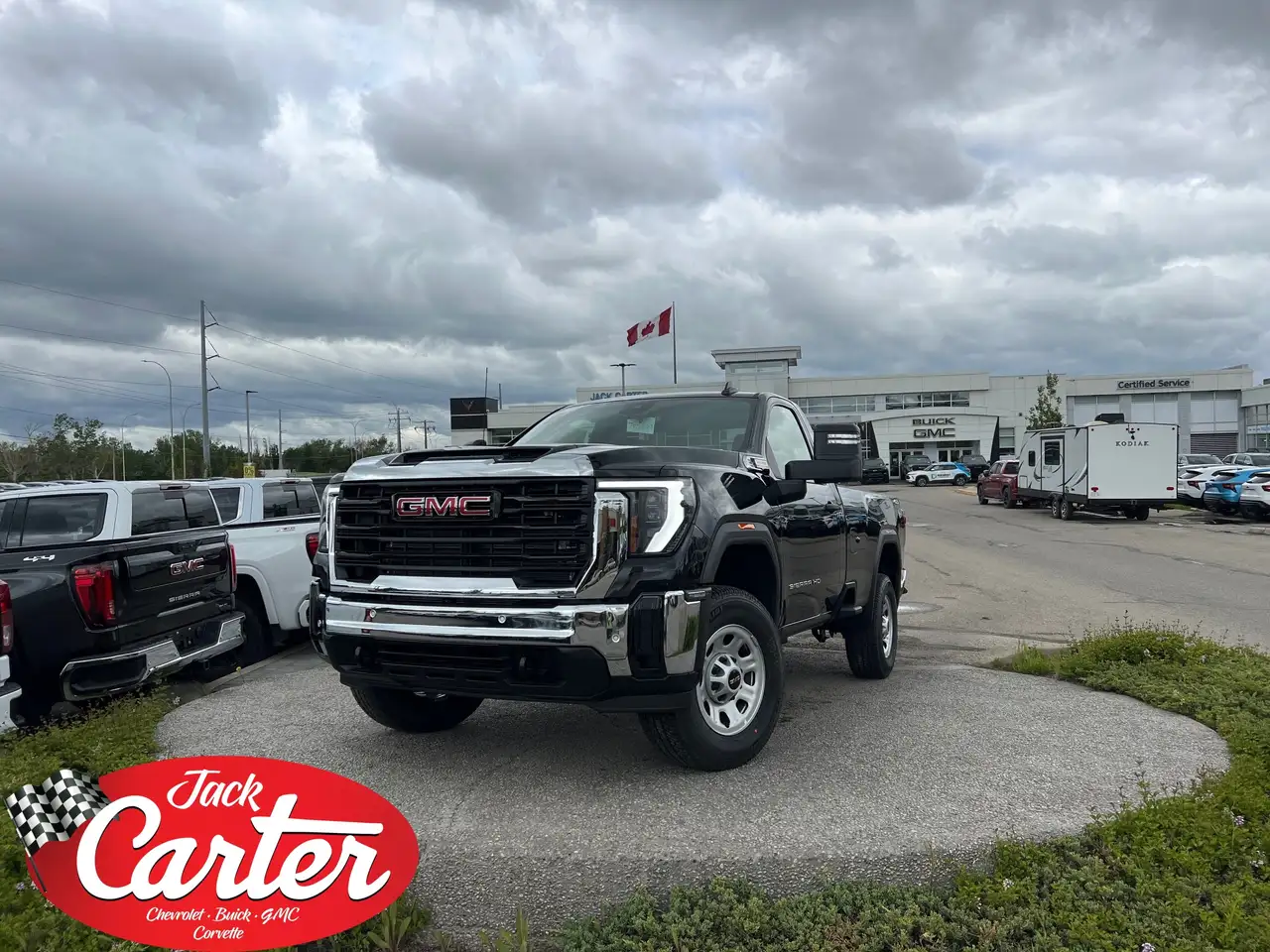 GMC Sierra 3500HD снимка GMC Sierra 3500HD