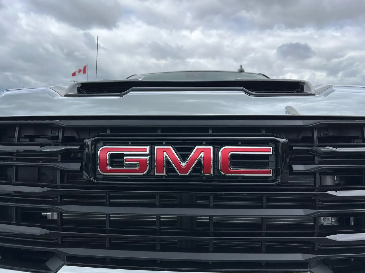GMC Sierra 3500HD снимка GMC Sierra 3500HD