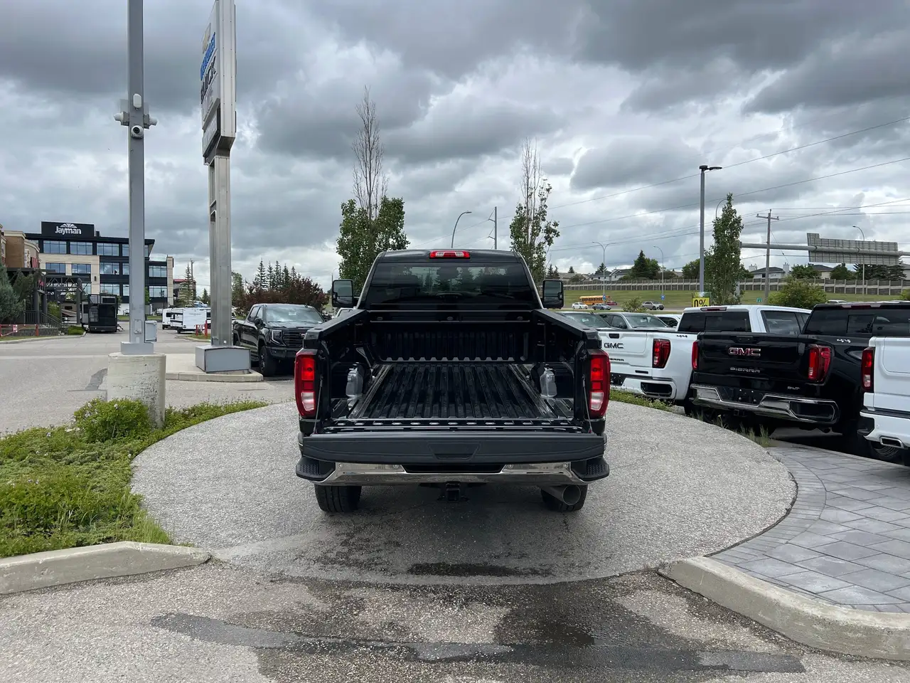 GMC Sierra 3500HD снимка GMC Sierra 3500HD
