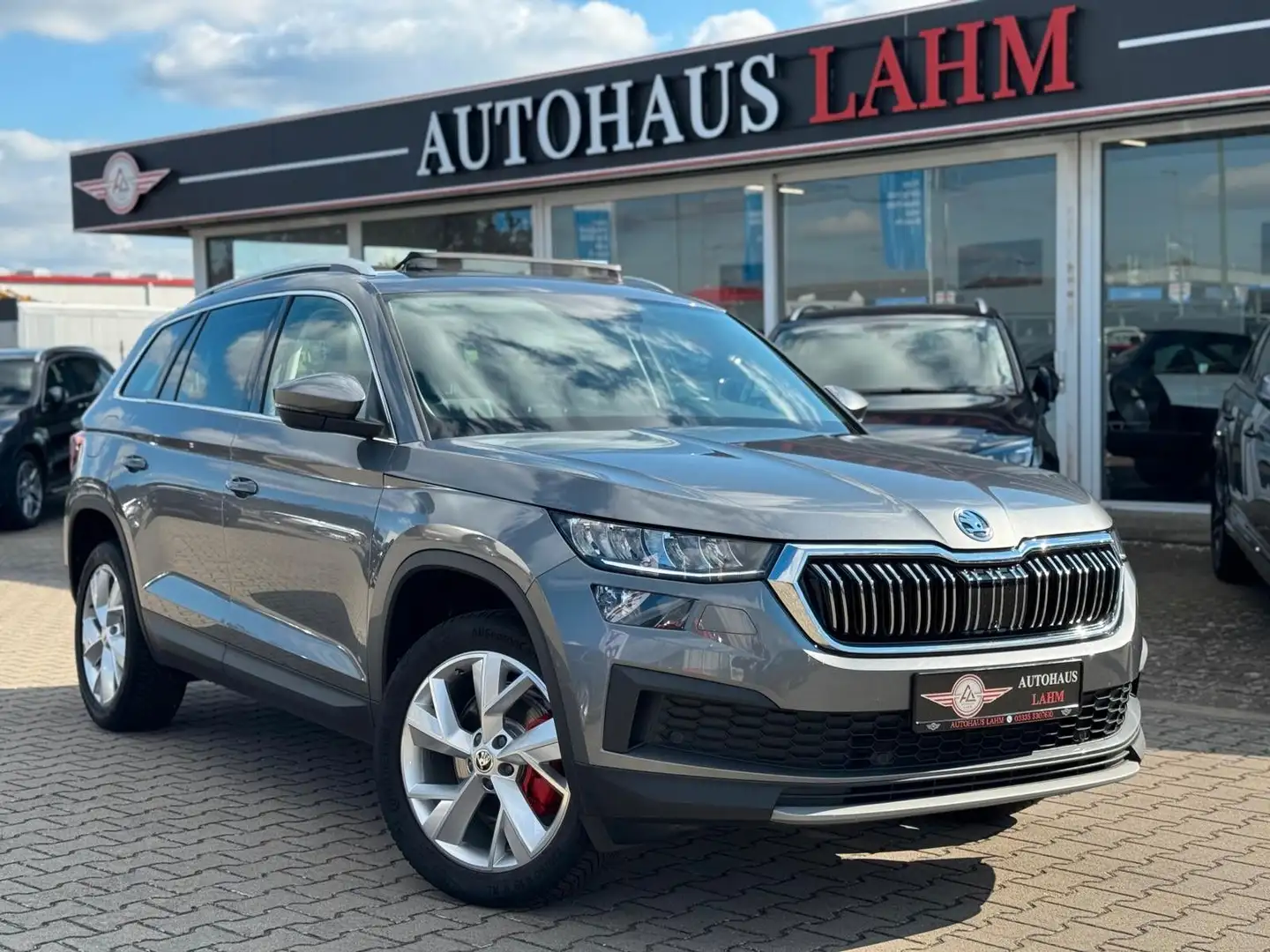 Skoda Kodiaq 1.5 TSI DSG7 "Style"1.HAND*7.SITZE*AMBIE Gris - 1