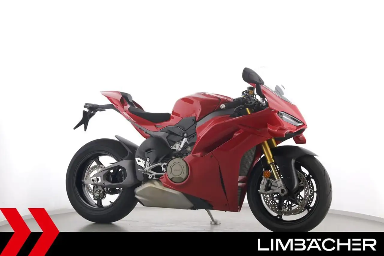 Ducati Panigale V4 S
