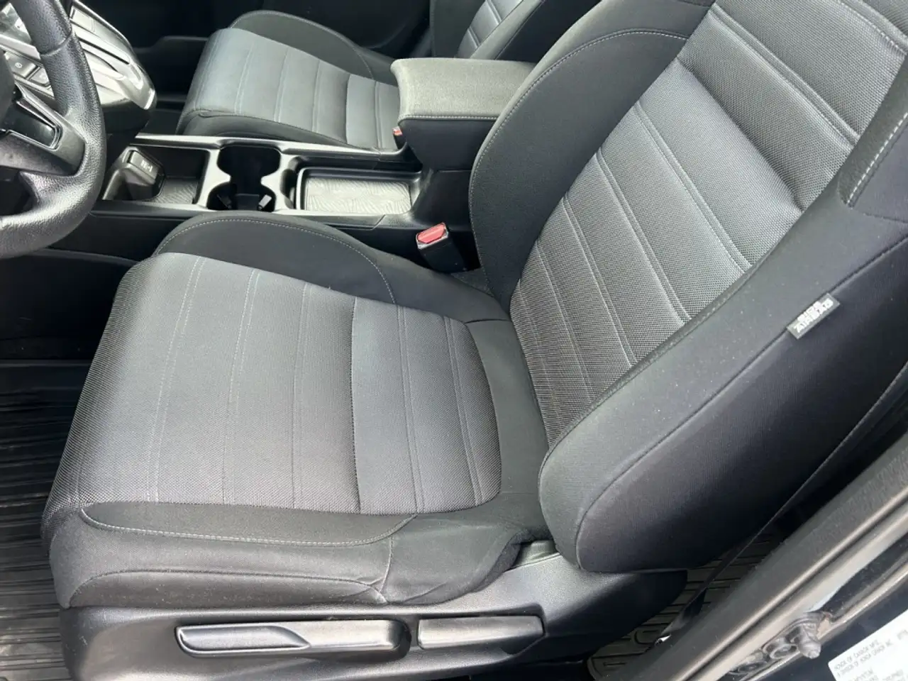 Honda CR-V photo Honda CR-V