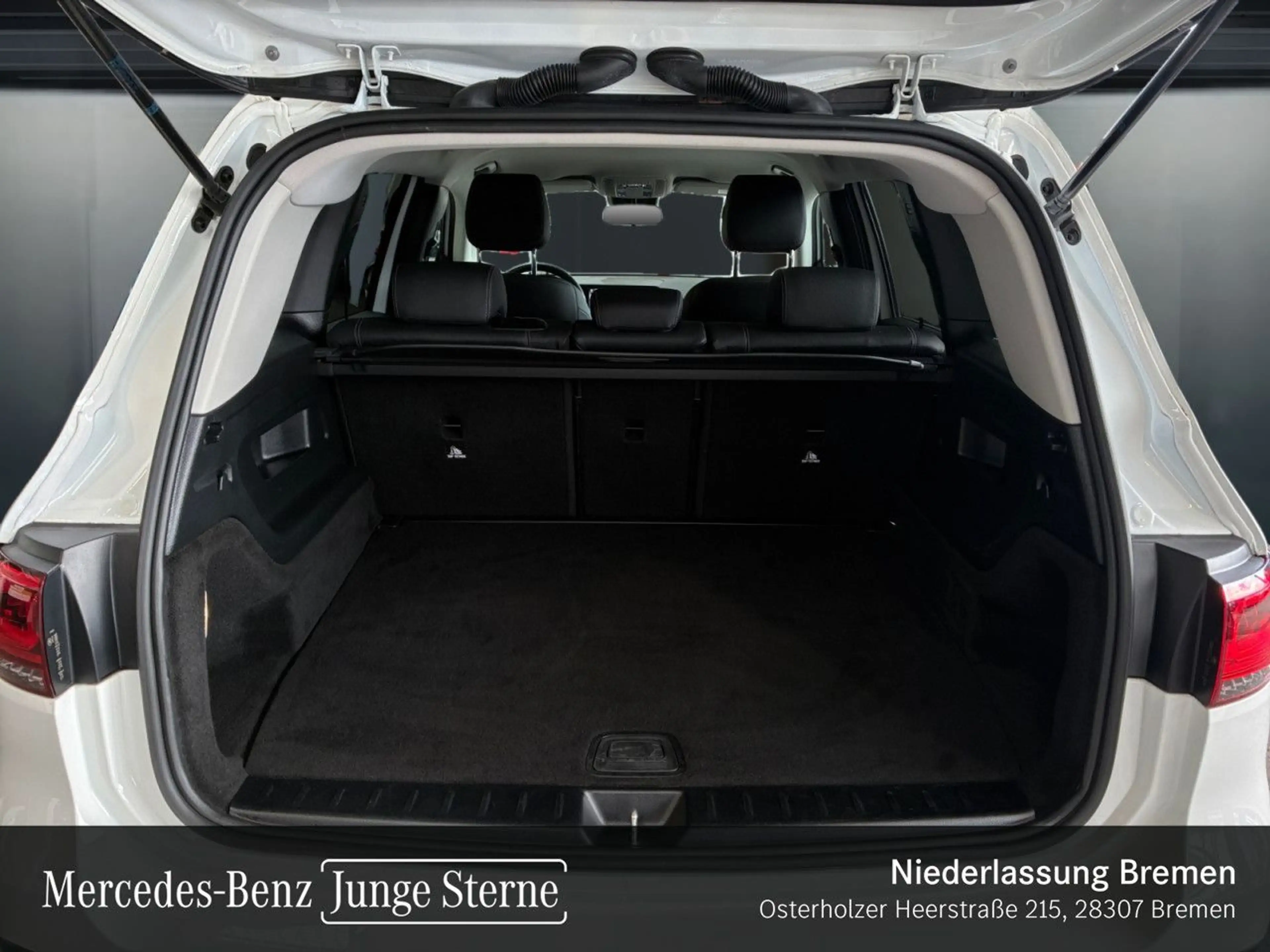 Mercedes-Benz GLB 180 d STYLE+AHK+LED+KAMERA+8G — photo 15