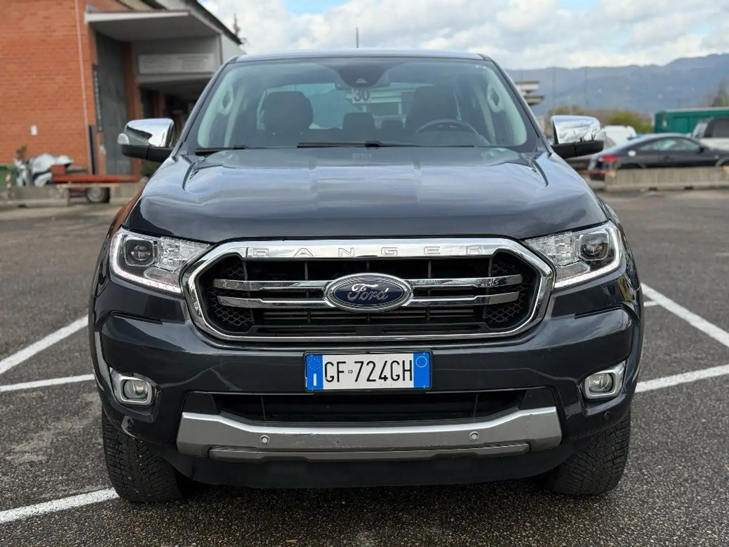 Ford Ranger 2.0 ECOBLUE aut. DC Limited 5 posti Gris - 2