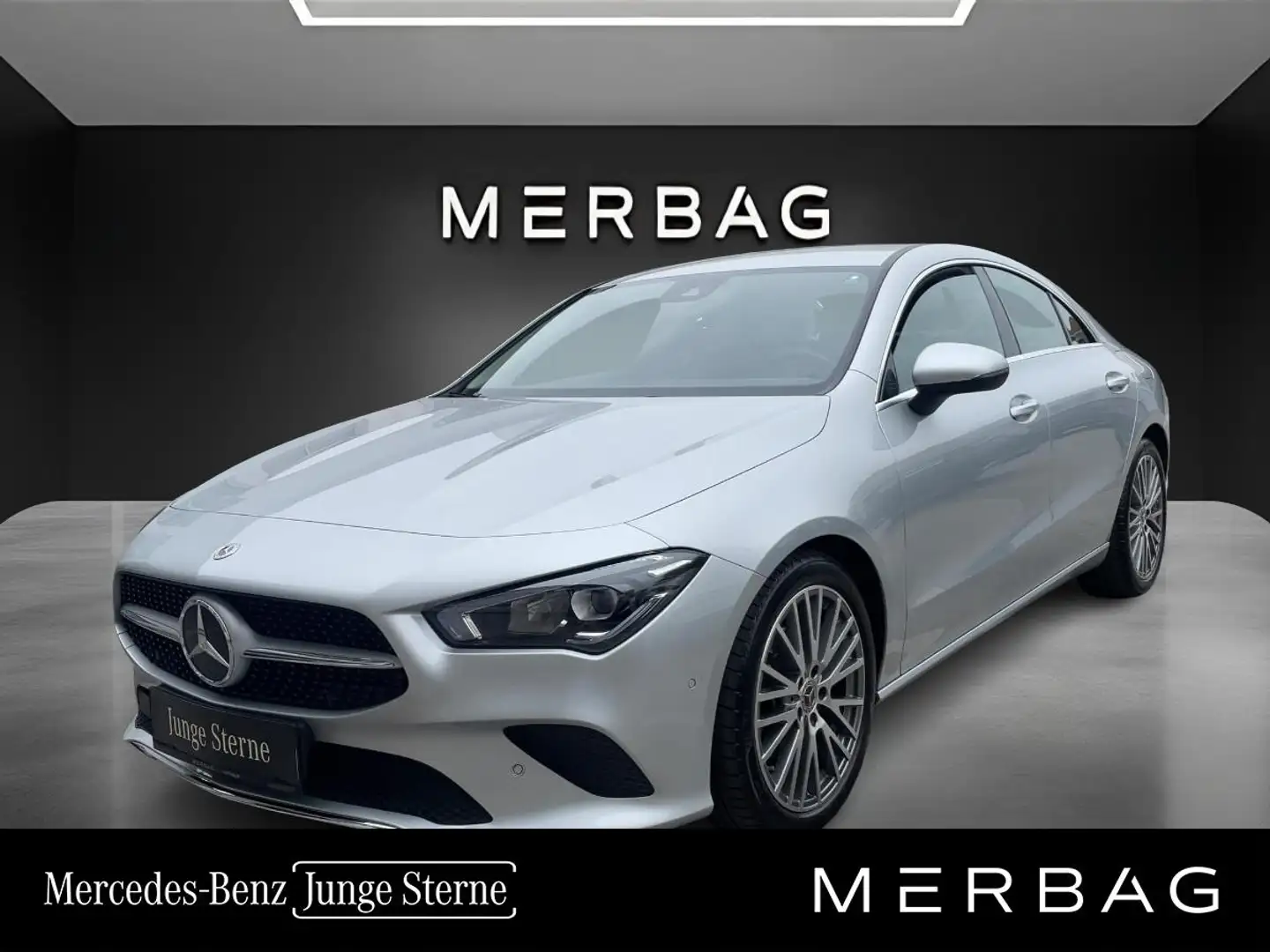 Mercedes-Benz CLA 180 Coupé Argent - 1