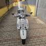 Piaggio GTS 300 Blanc - thumbnail 6