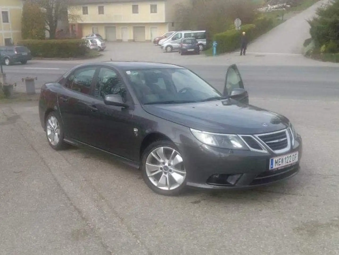 Saab 9-3 9-3 Griffin 1,9 TTiD Griffin Silber - 2