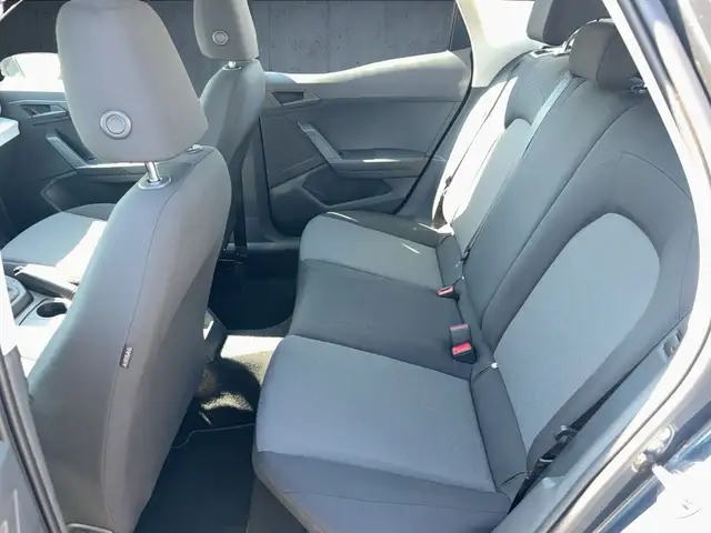 Seat Arona view 12