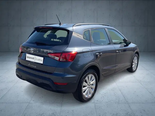 Seat Arona view 5