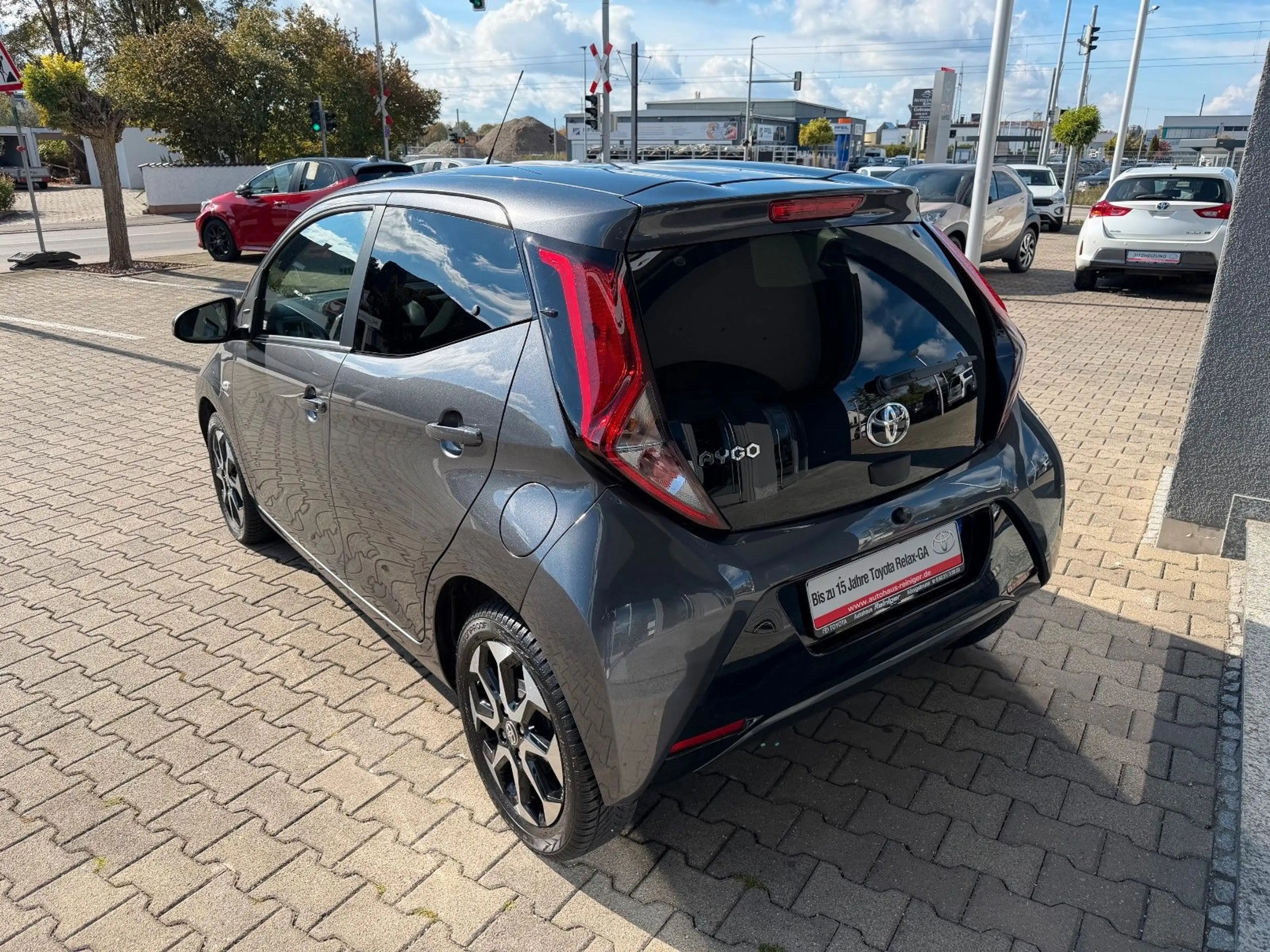 Toyota Aygo X-Cite 1.0l VVT-i*Kamera,Klima,Smartp-Integ — photo 8