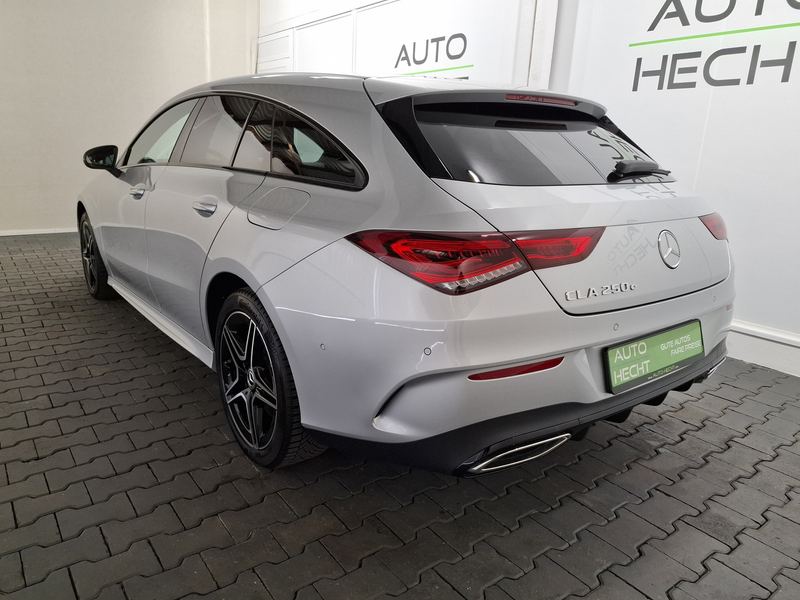 Mercedes-Benz CLA 250 e AMG Line, AHK, Panorama — photo 2