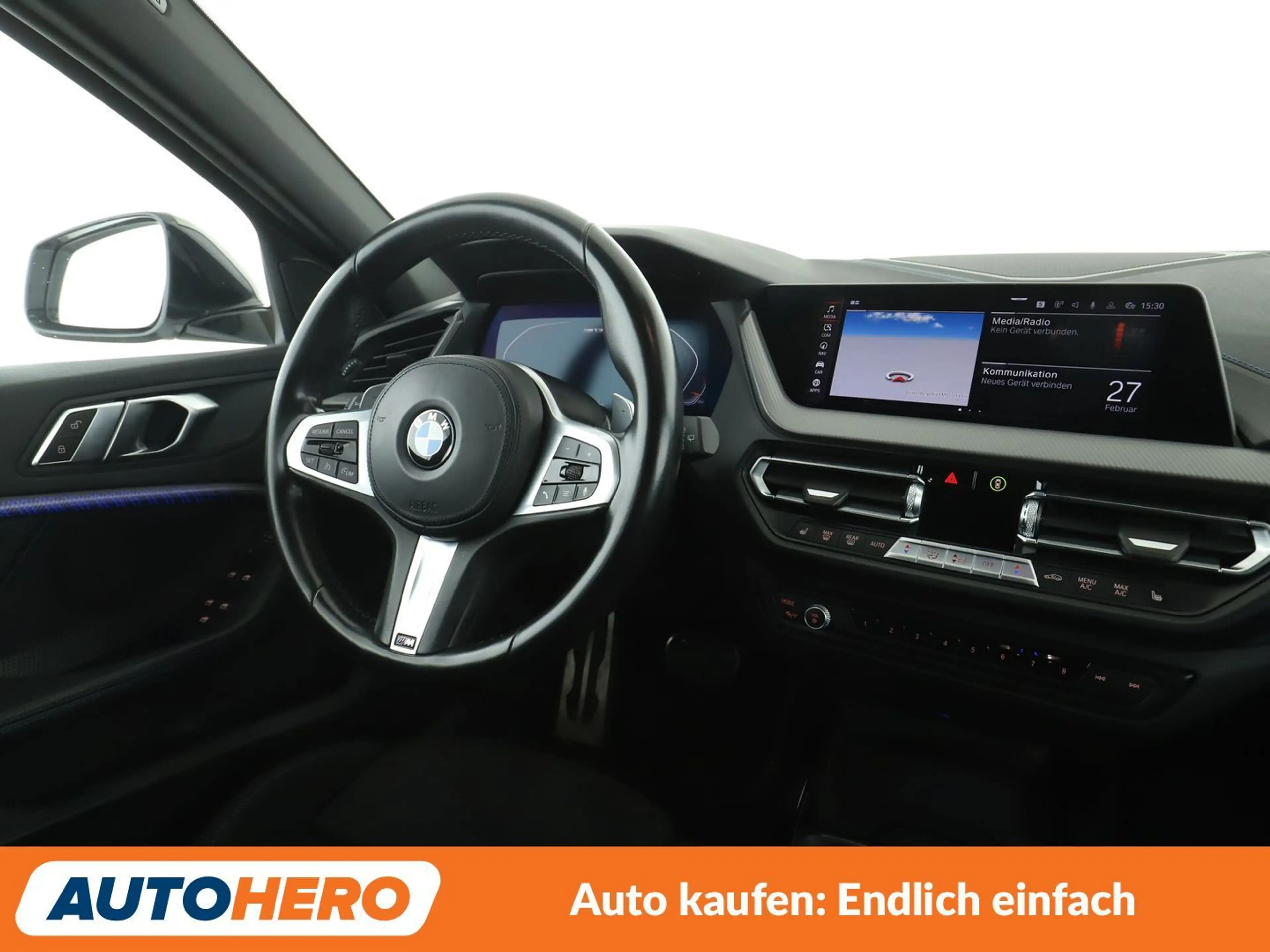 BMW 135 M135i xDrive Aut.*NAVI*HEAD-UP*LED*TEMPO*PDC*SHZ* — photo 13