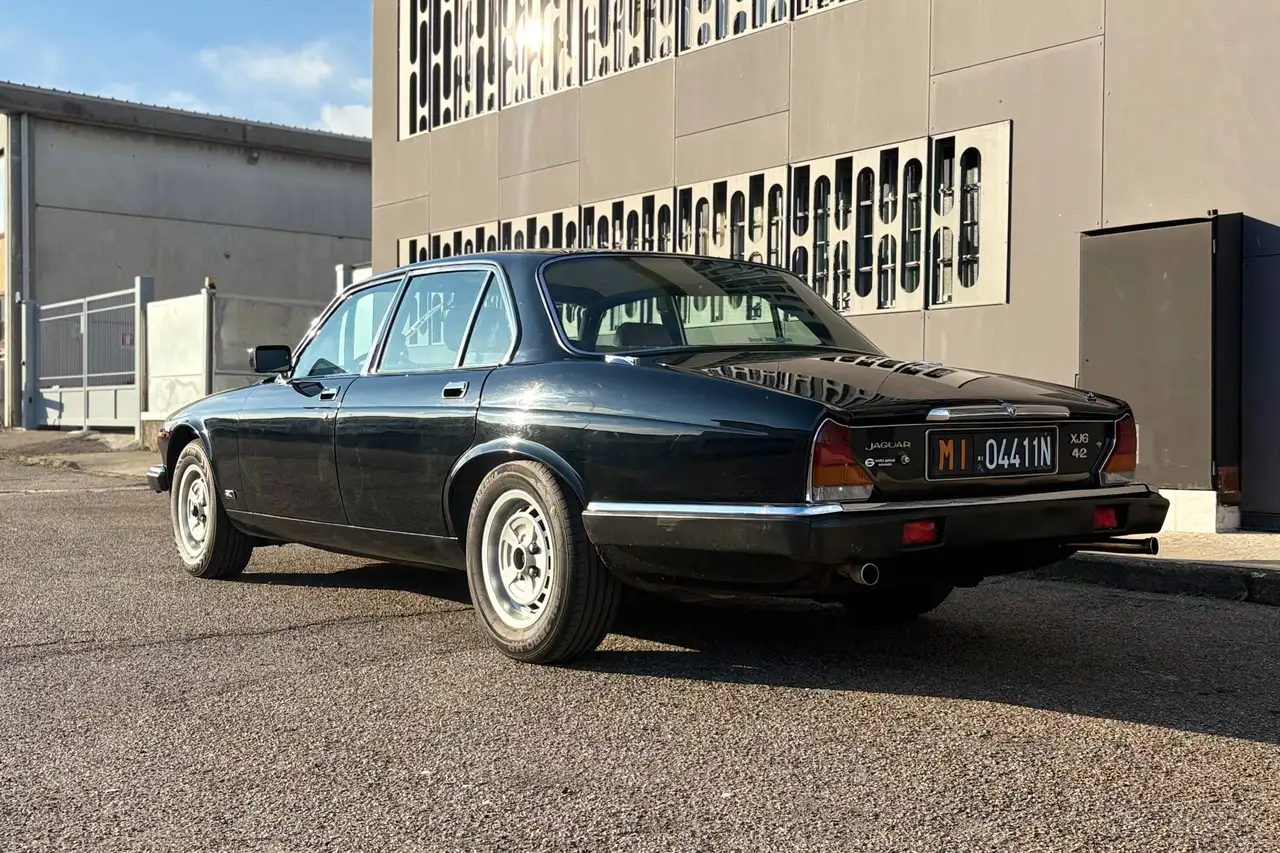 Jaguar XJ6 4.2, foto 4
