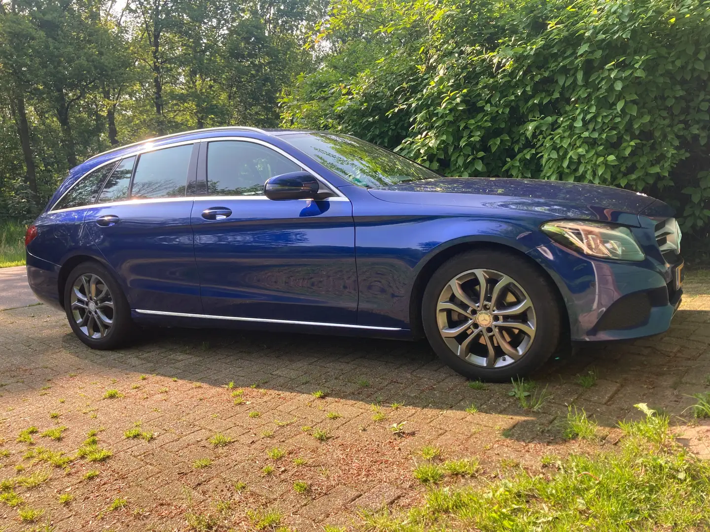 Mercedes-Benz C 220 C220d Avantgarde Estate in perfecte staat 11/2015 Blauw - 2