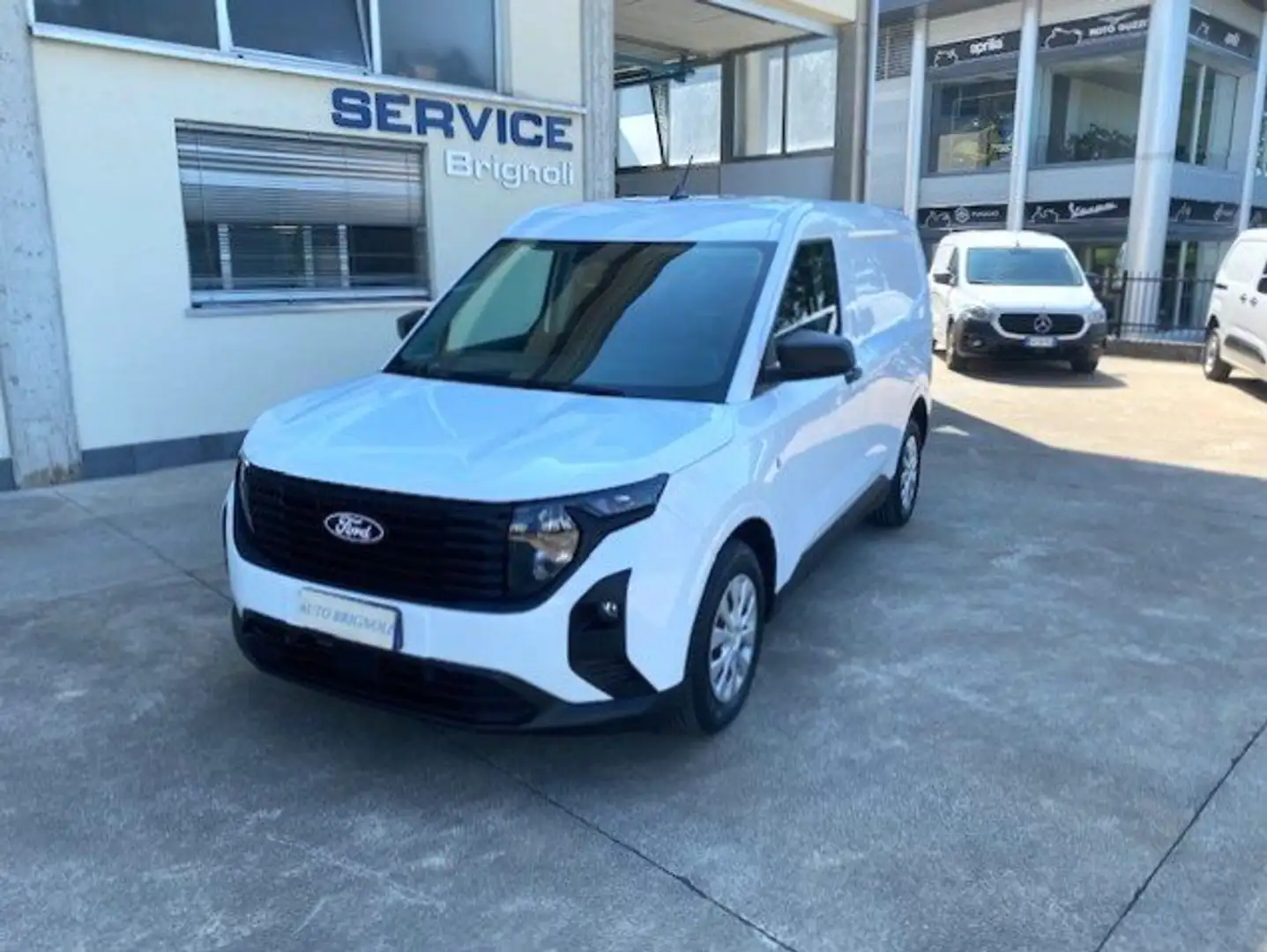 Ford Transit Courier 1.5 TDCI 100cv Comfort E6 D Blanc - 1