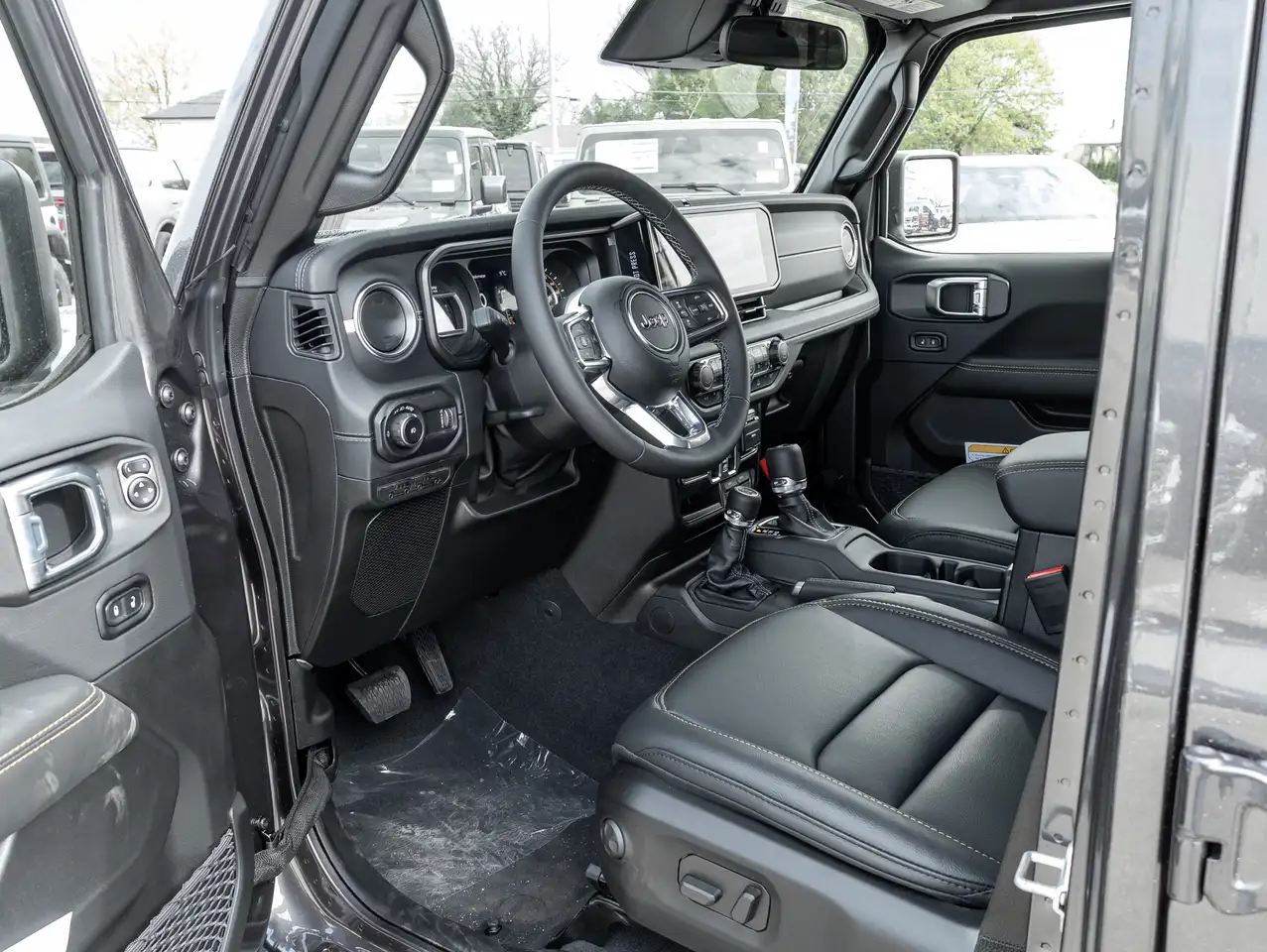 Jeep Wrangler снимка Jeep Wrangler
