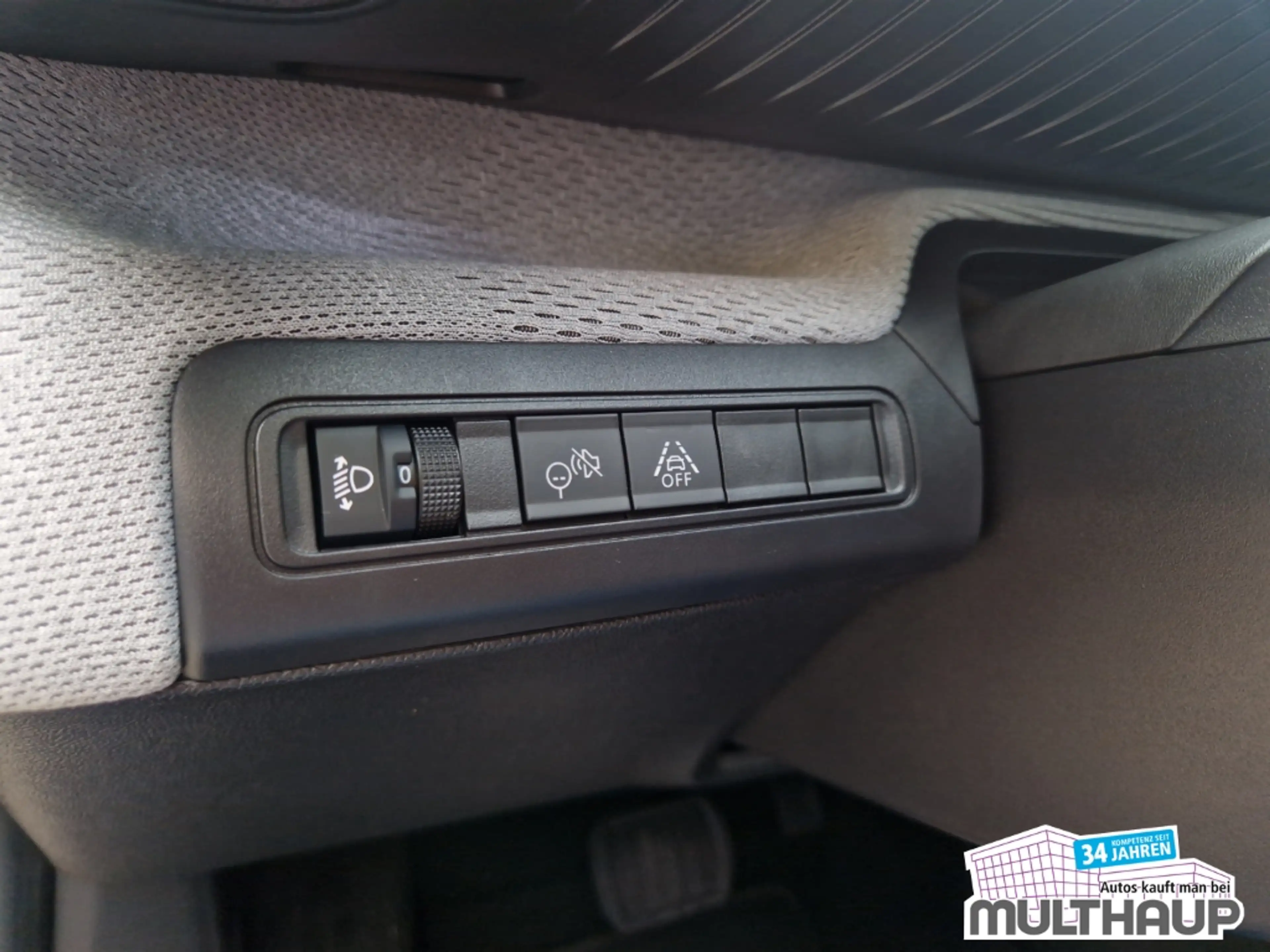 Citroen C3 Aircross e 113 MAX LED SHZ LenkradHZG PDC — photo 11