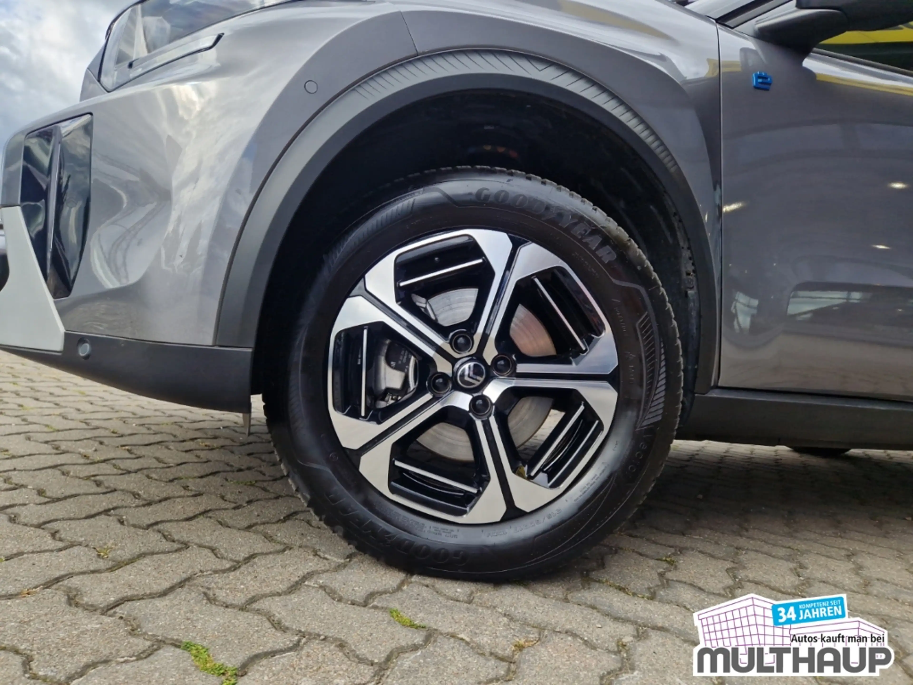 Citroen C3 Aircross e 113 MAX LED SHZ LenkradHZG PDC — photo 2