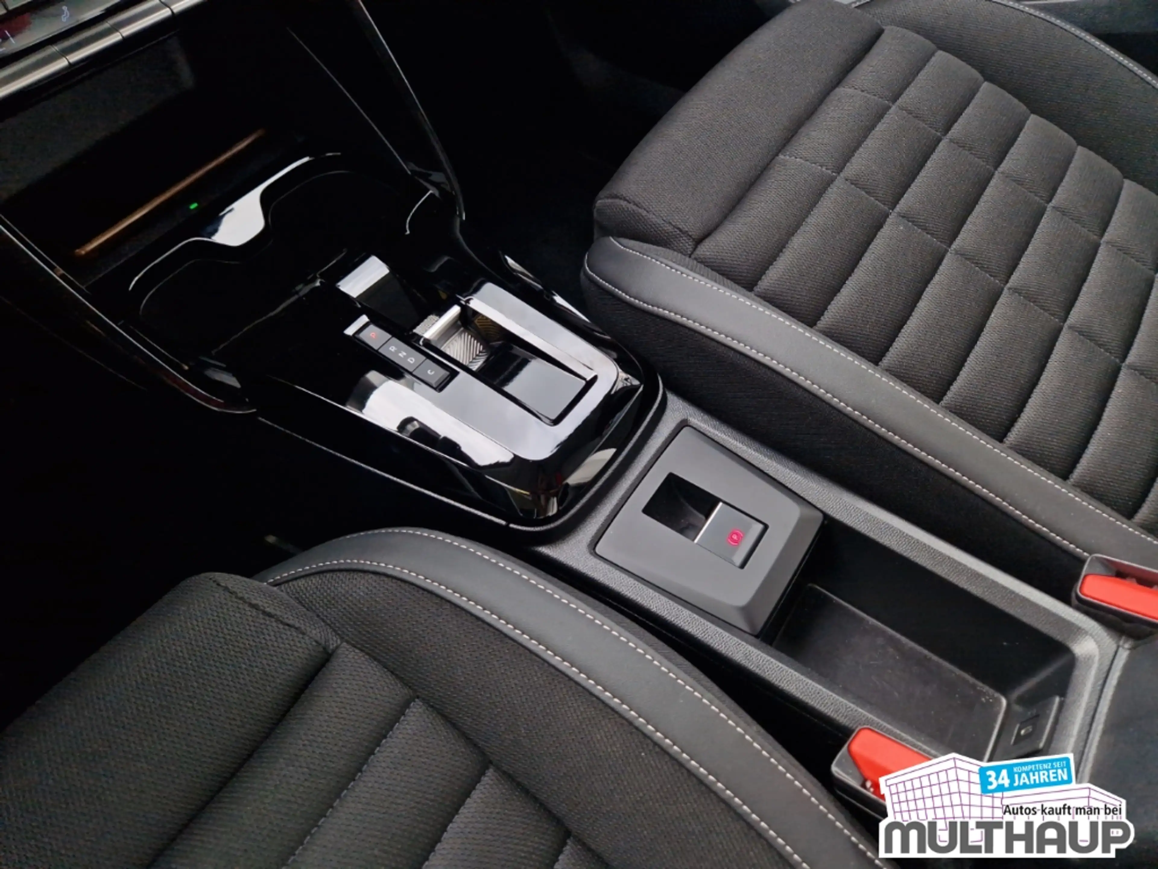 Citroen C3 Aircross e 113 MAX LED SHZ LenkradHZG PDC — photo 8