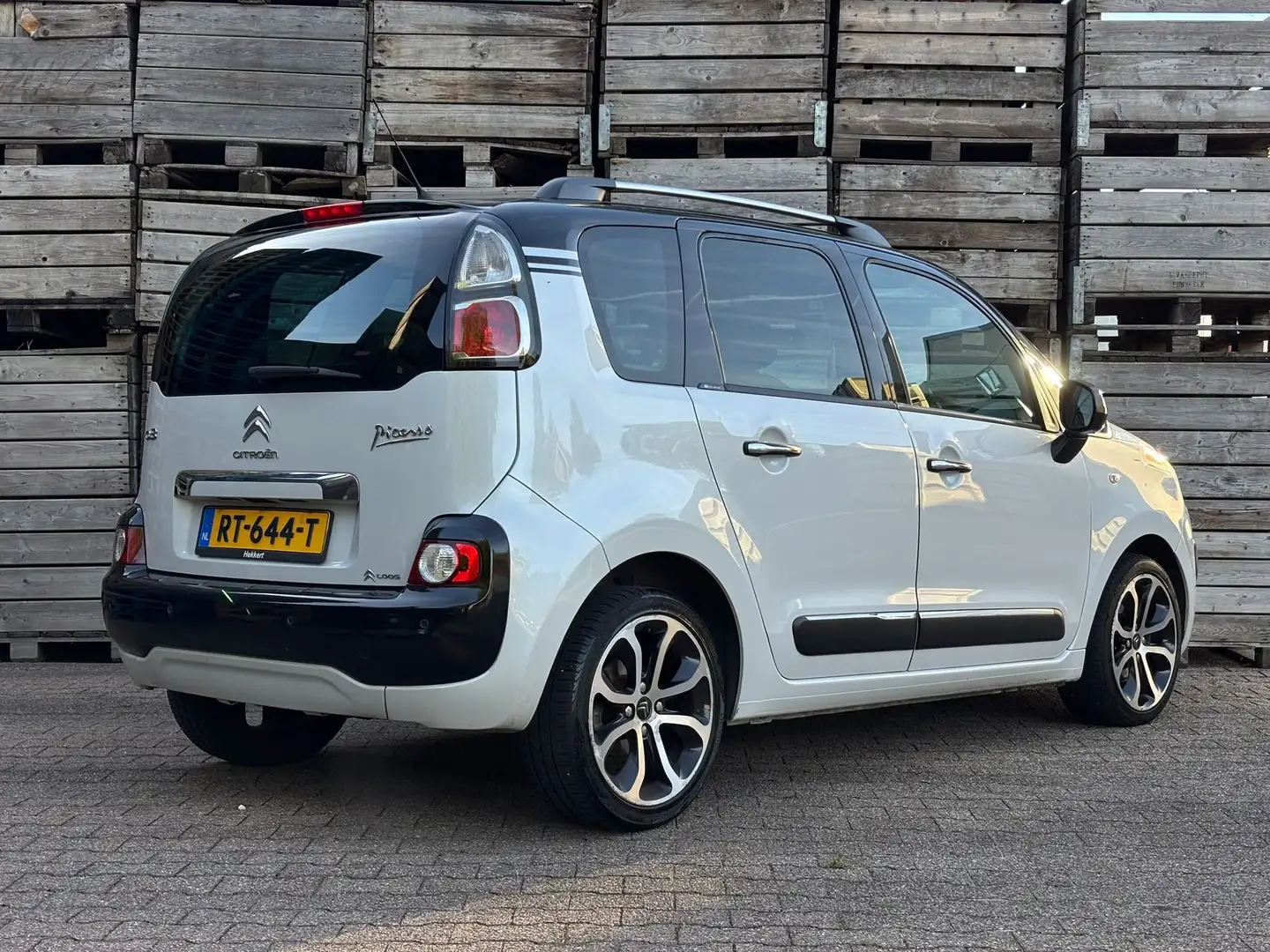 Citroen C3 Picasso 1.2 PureT Exclusive |DISTRIBUTIE VV|CRUISE|NAVI Wit - 2