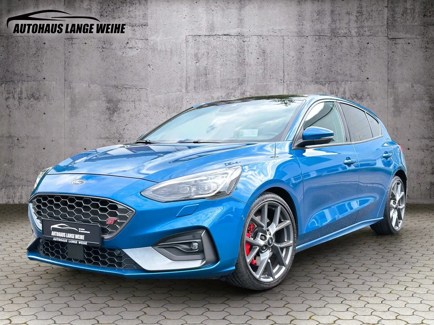 Ford Focus Lim. ST Performance Blau - 1