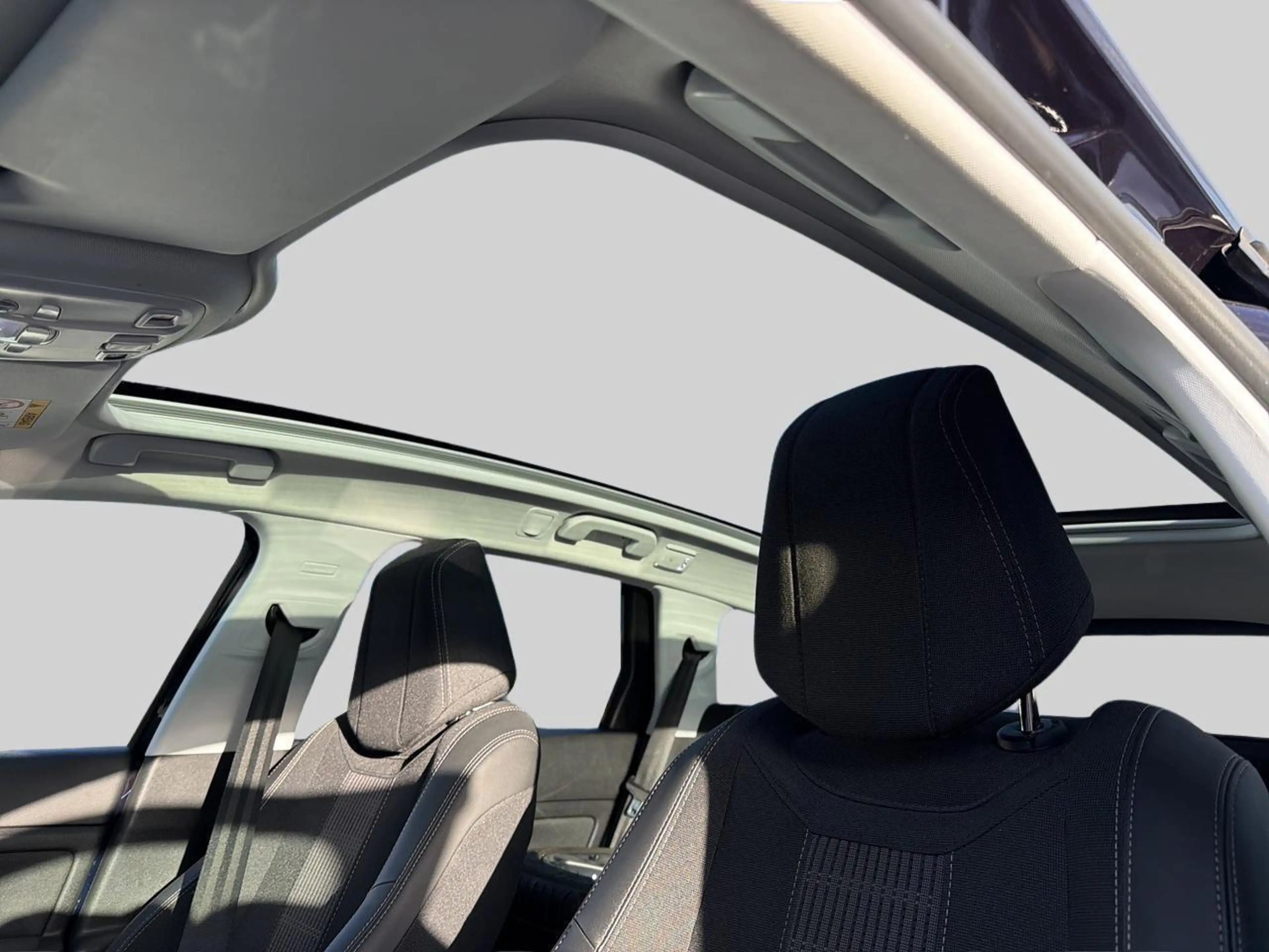 Peugeot 308 SW 1.2 PureTech 130 S&S Allure Pack — photo 14