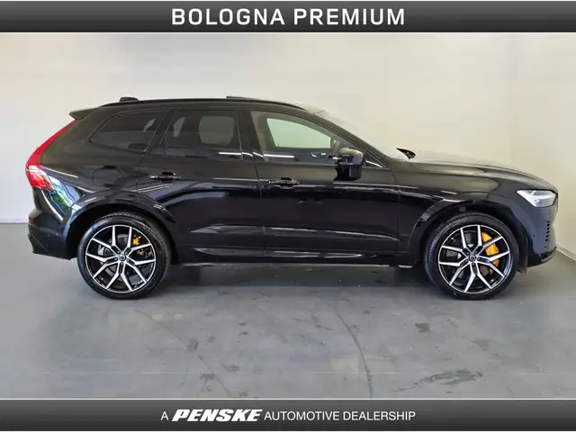 Volvo XC60 view 6