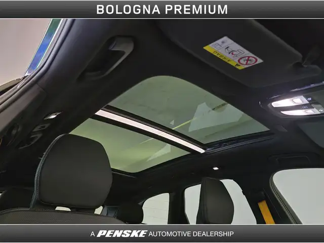 Volvo XC60 view 12