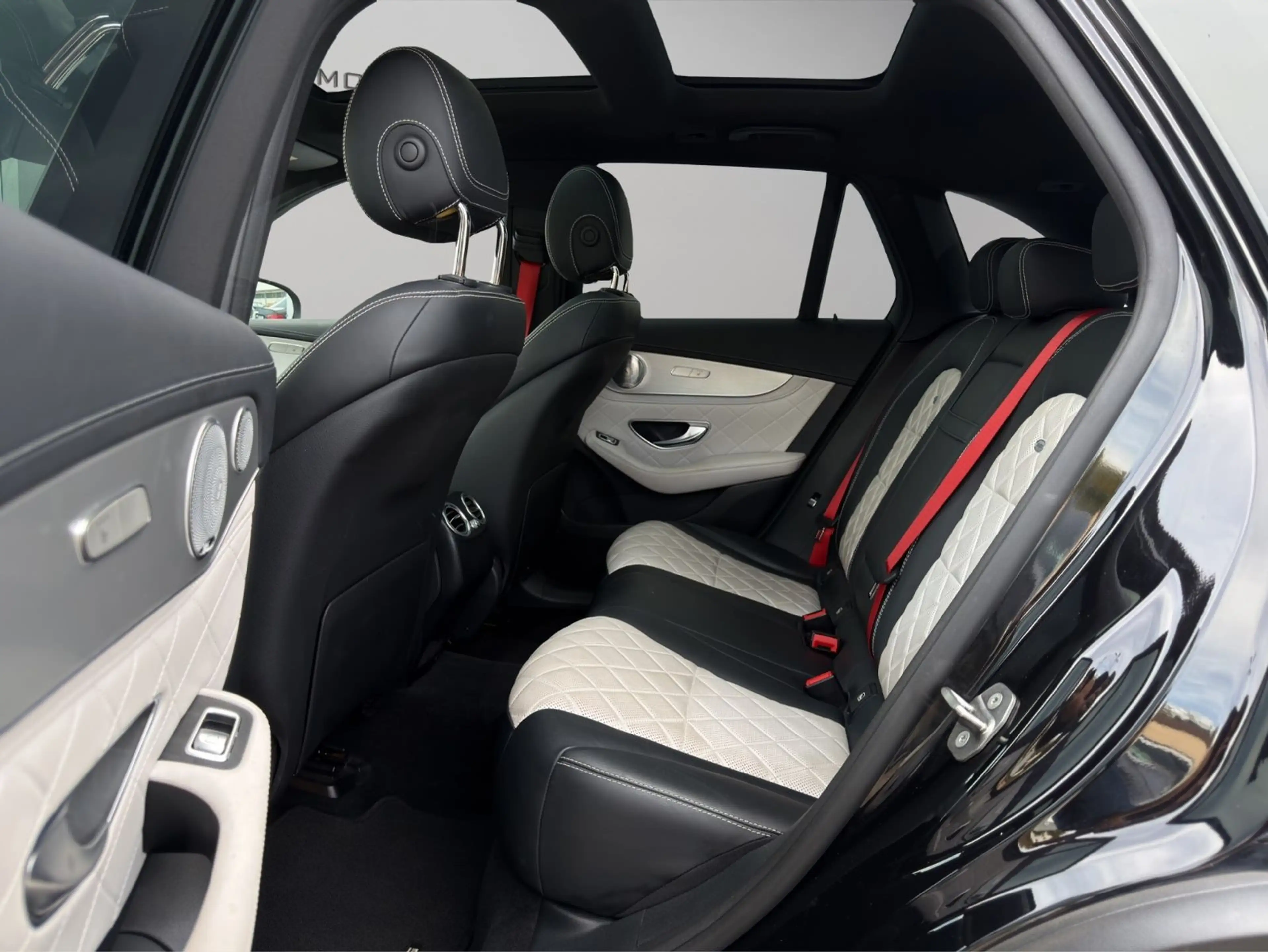 Mercedes-Benz GLC 43 AMG 4Matic Designo*Pano*360*Burmester*AHK — photo 12