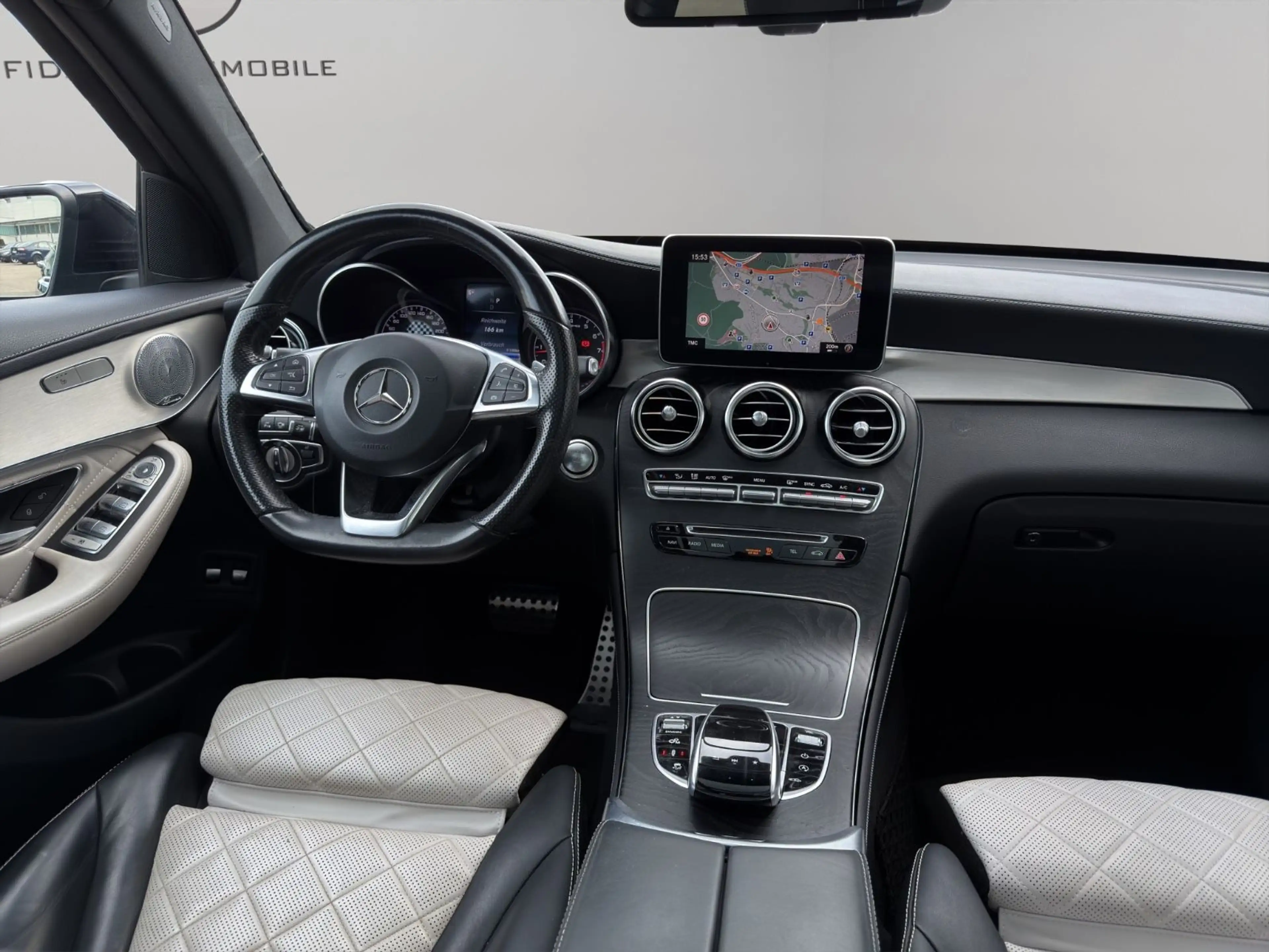 Mercedes-Benz GLC 43 AMG 4Matic Designo*Pano*360*Burmester*AHK — photo 13