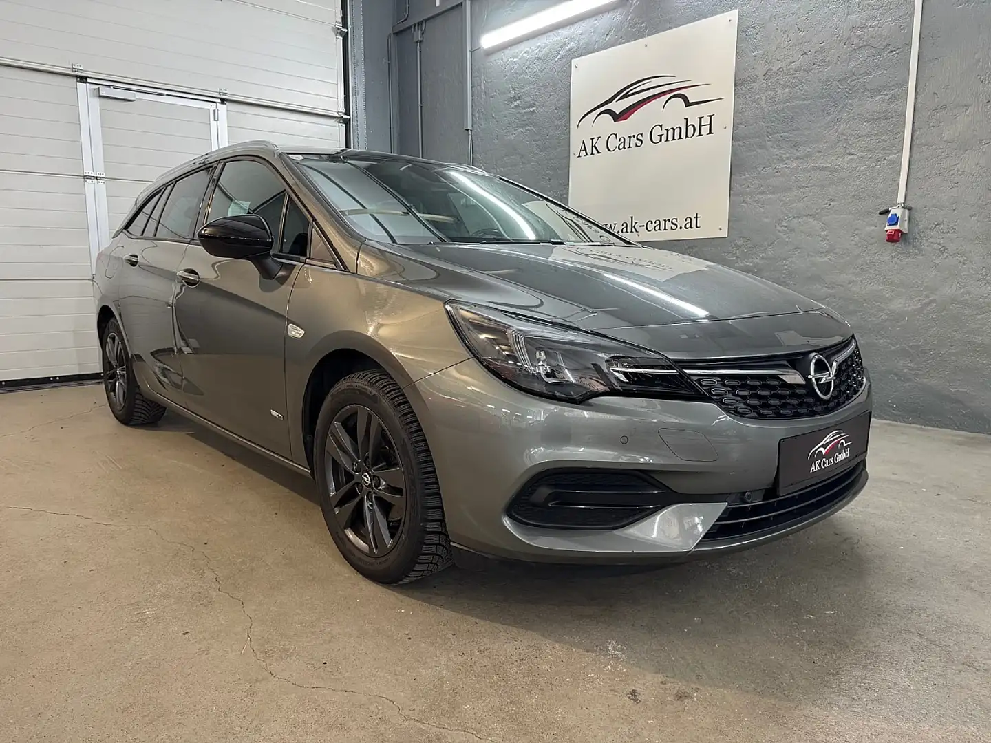 Opel Astra ST 1,2 Turbo Direct Inj. Design&Tech*Keyless*Si... Gris - 1