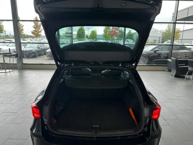 Cupra Leon view 7