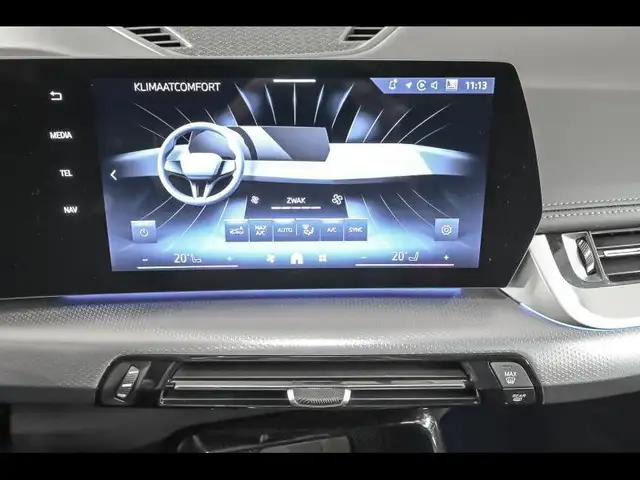 BMW X1 view 12