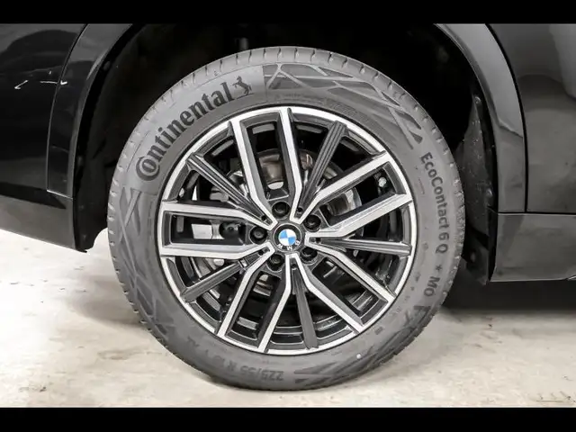 BMW X1 view 8