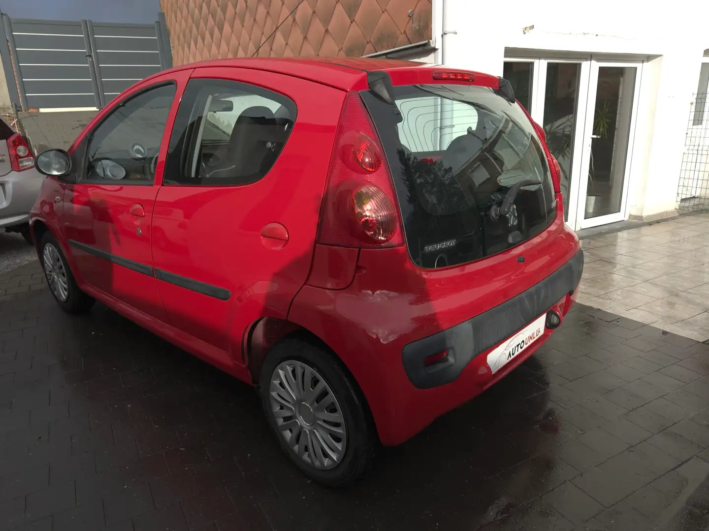 Peugeot 107 1.0i  // TRES BELLE VOITURE // Rood - 2